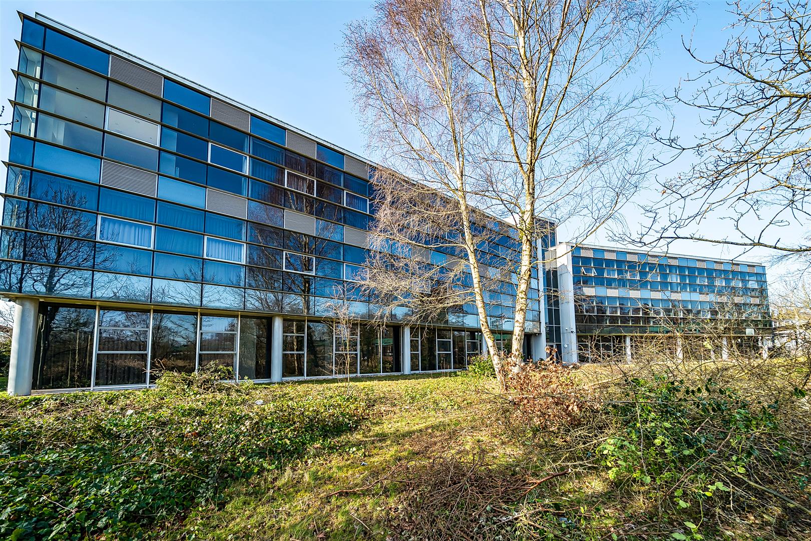 Roop House Waterfront, Fleet